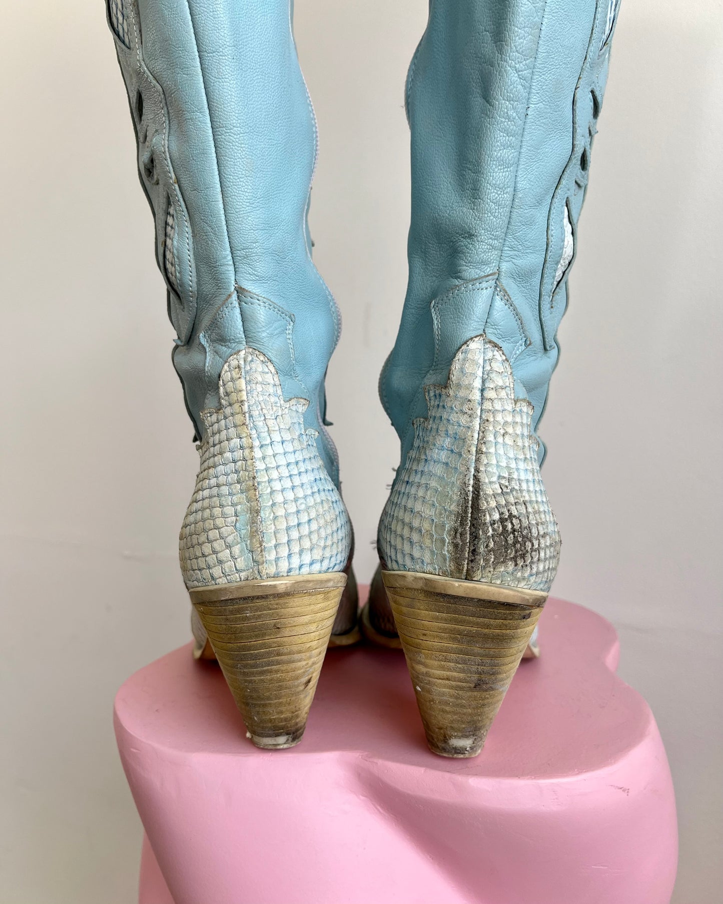 cowboy boots, UK 7