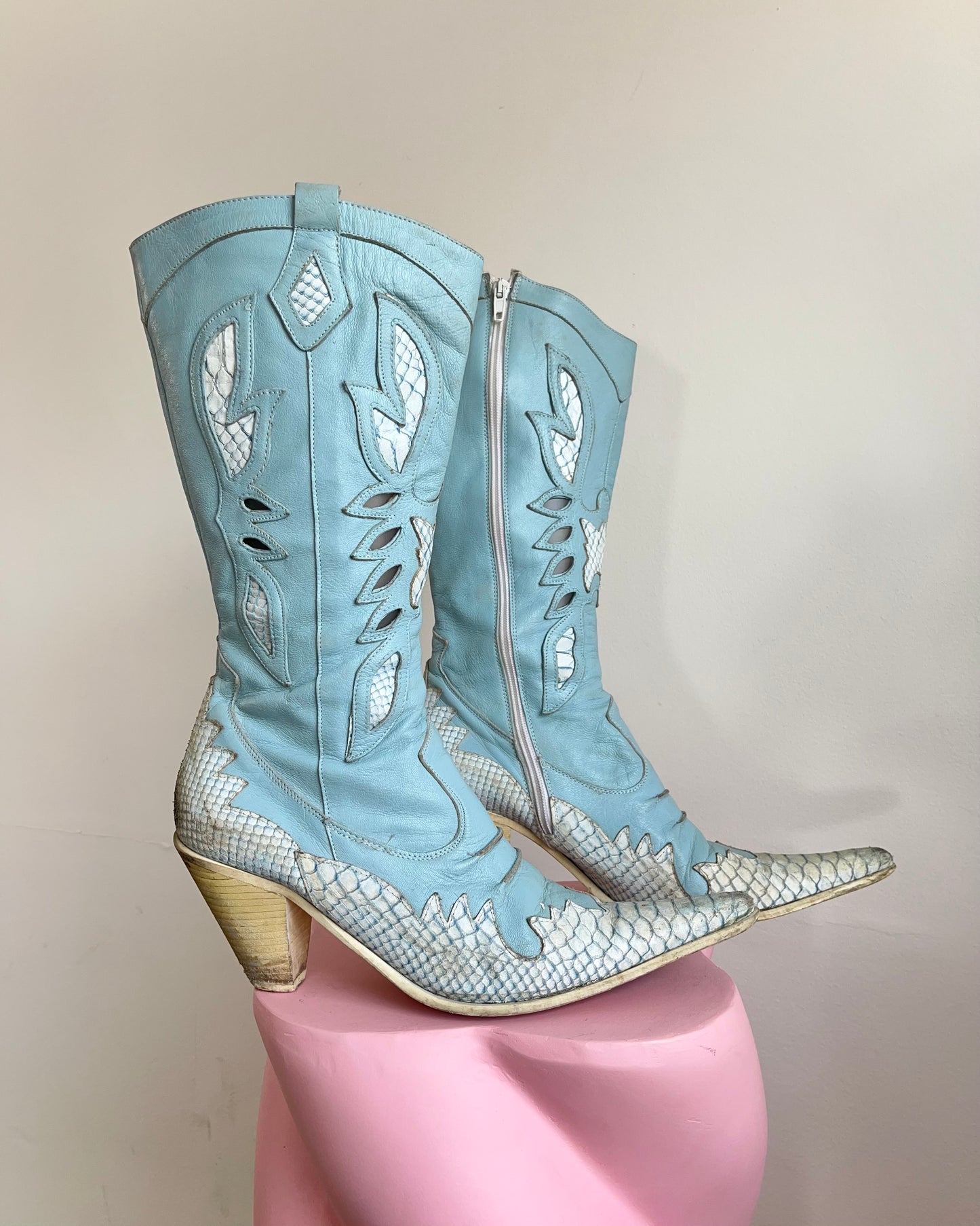 cowboy boots, UK 7