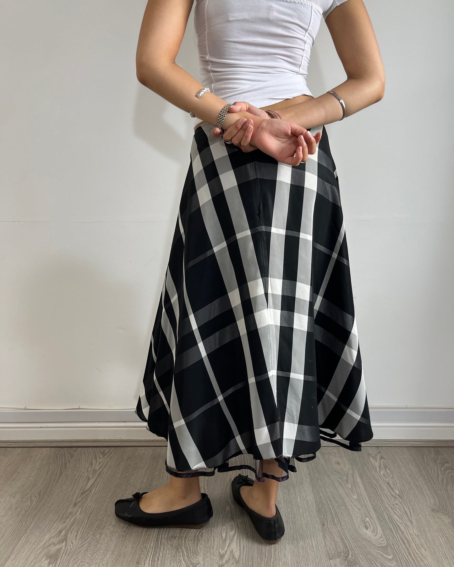 tartan skirt, M