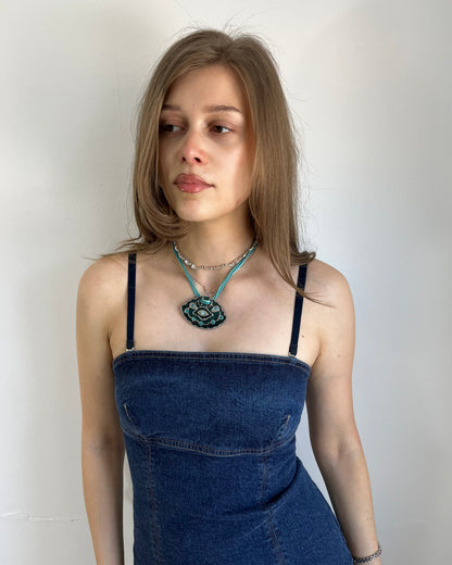 pendant necklace