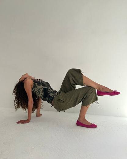cropped trousers