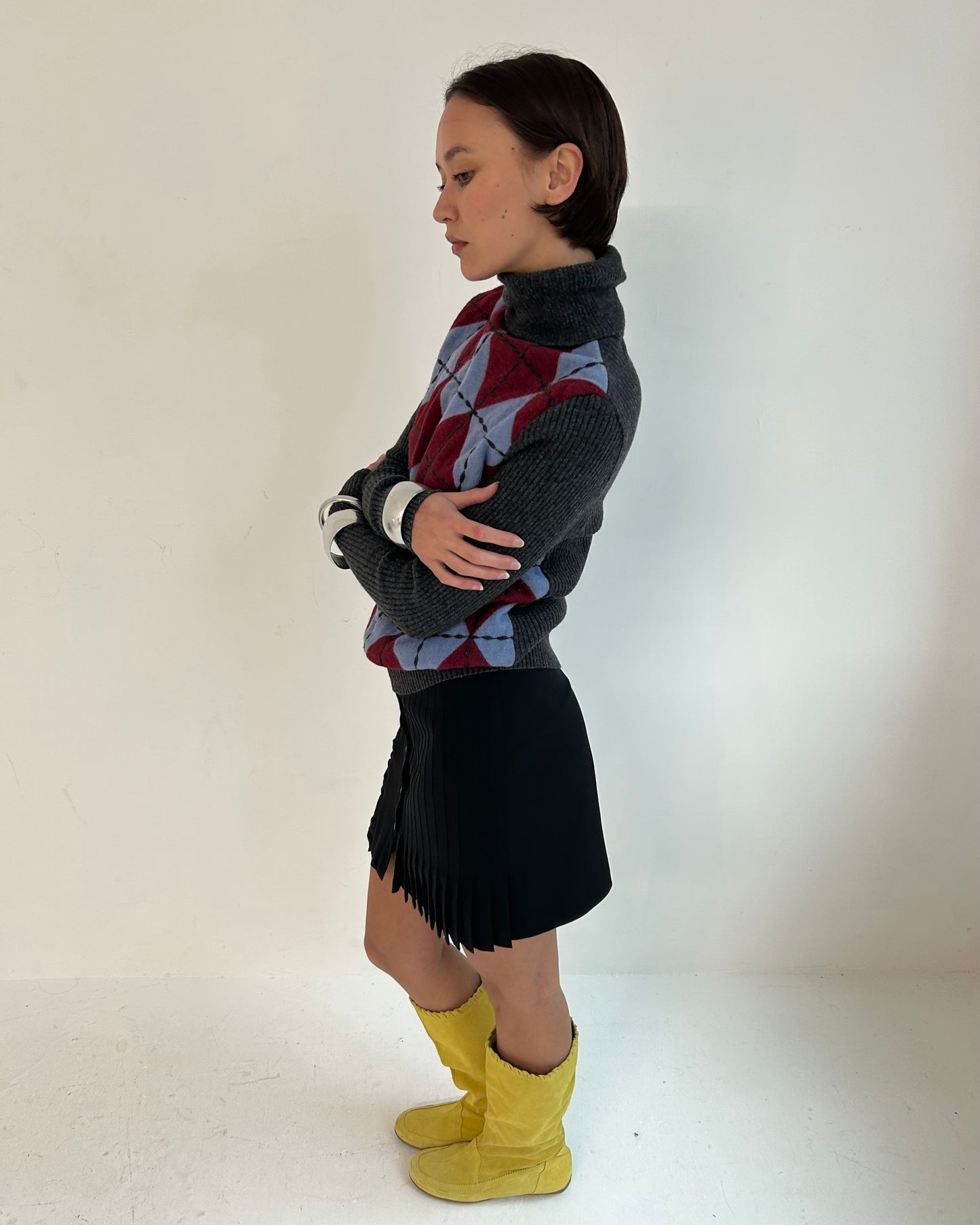 pleated skirt