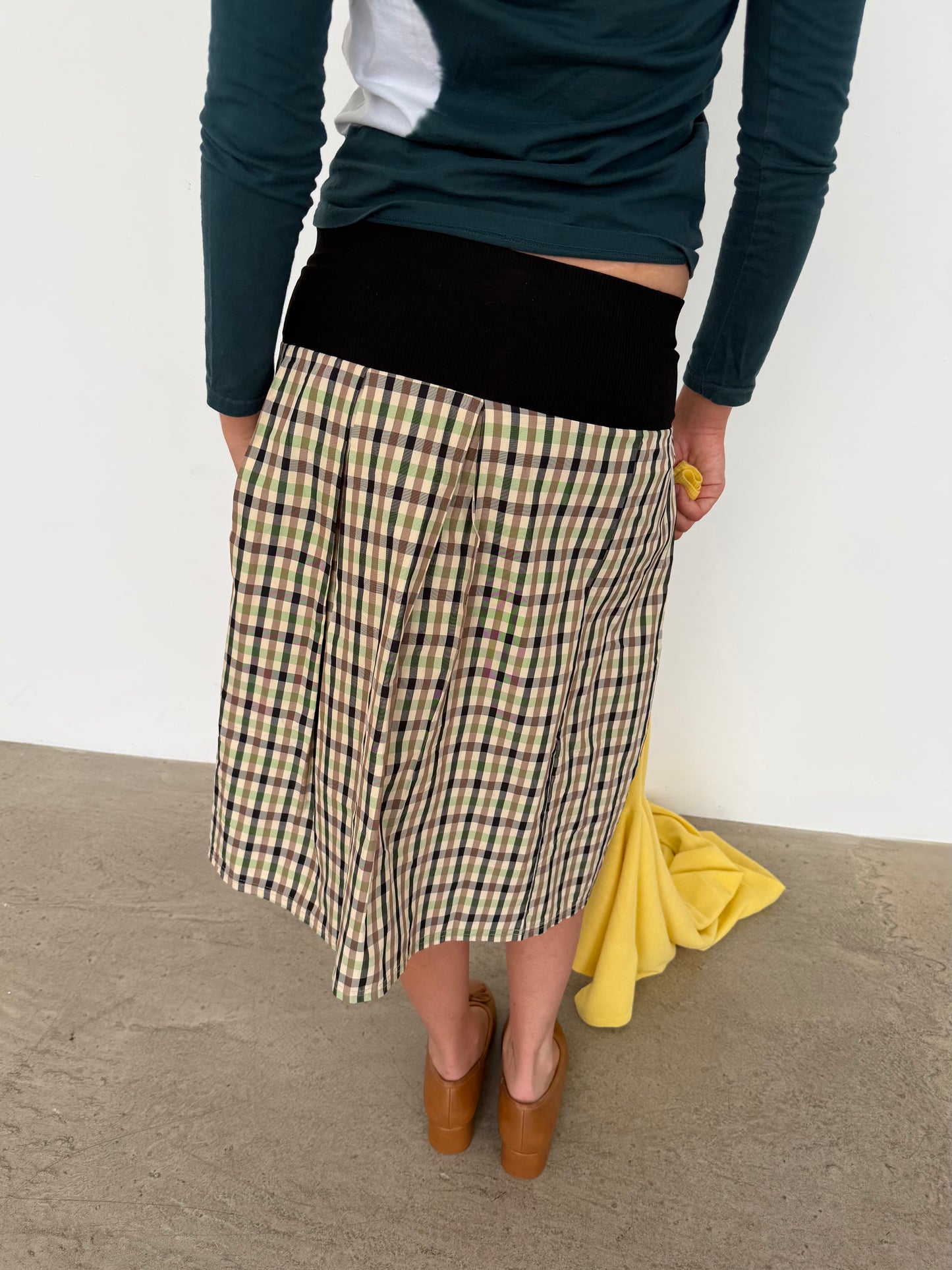 check skirt