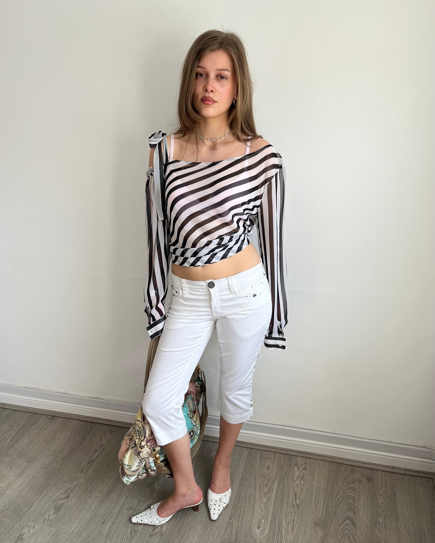 striped blouse, M