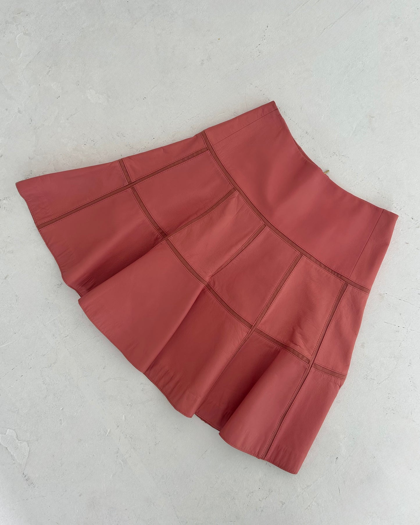 leather skirt