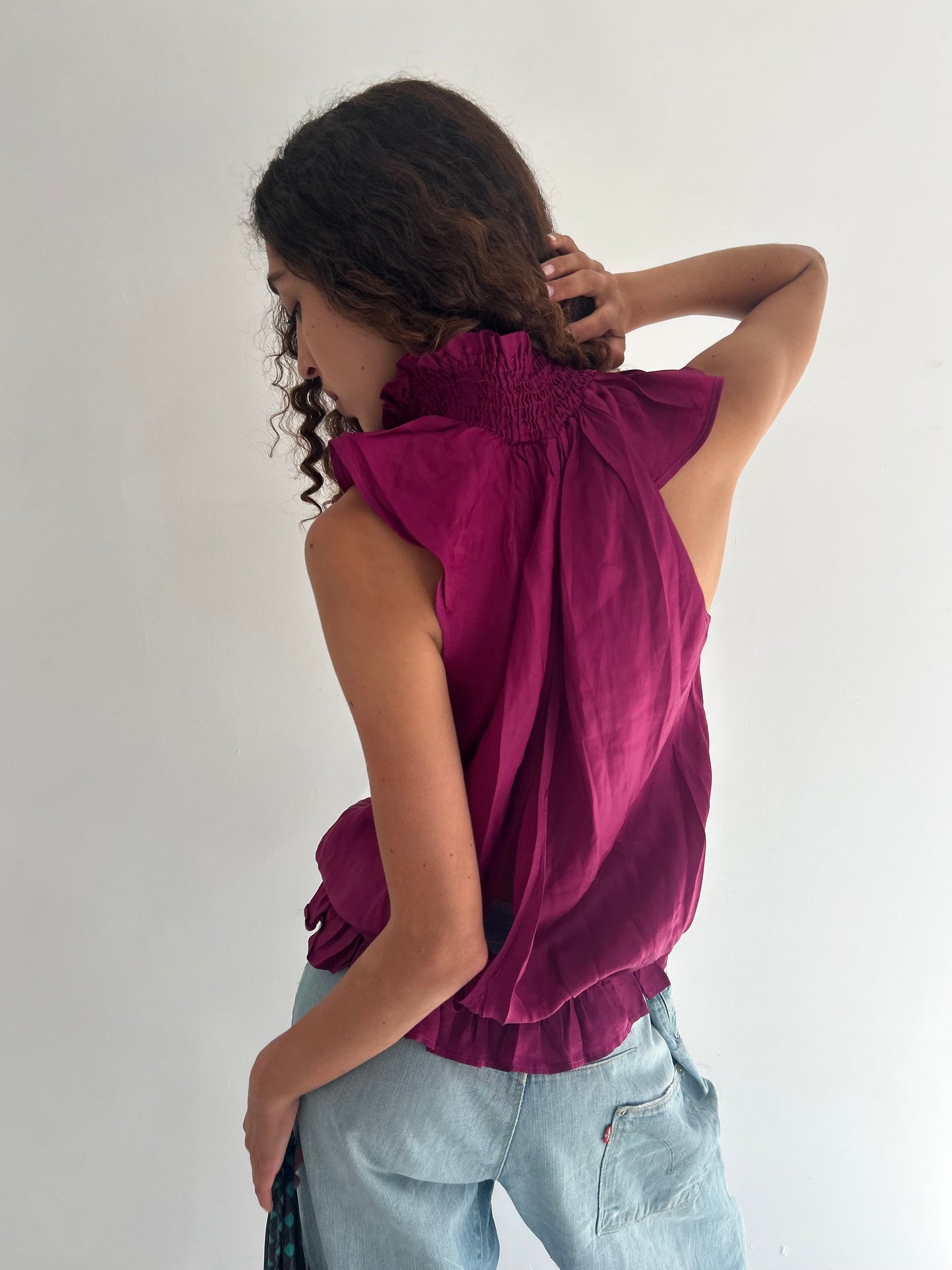 keyhole top