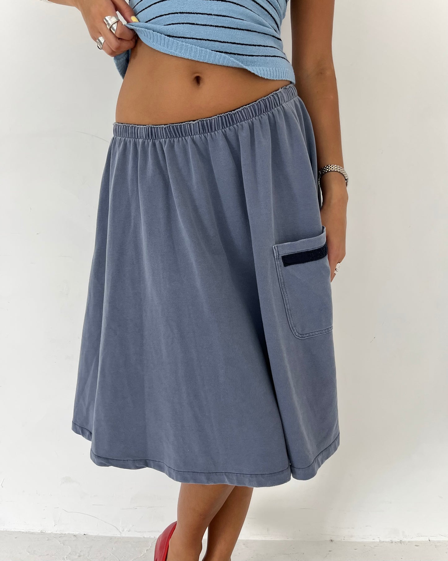 Prada skirt, S-M