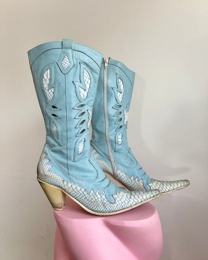 cowboy boots, UK 7