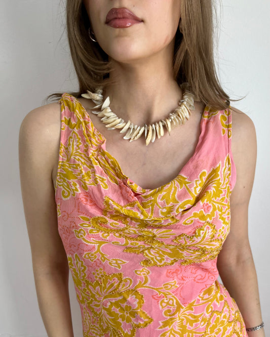 shell choker necklace