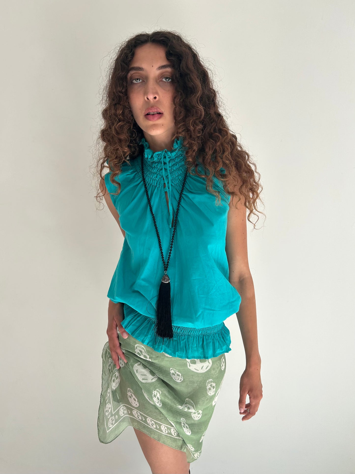 keyhole top
