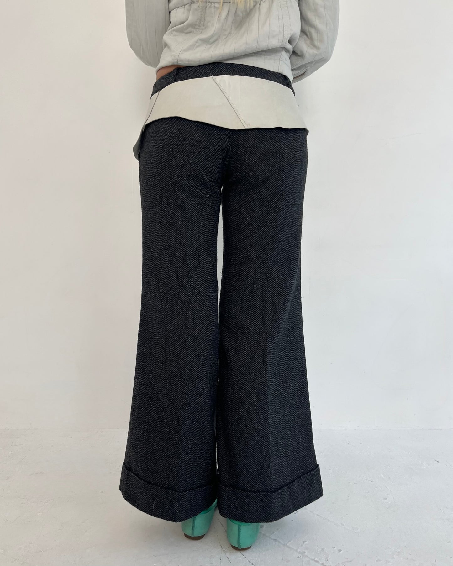 wool trousers, S
