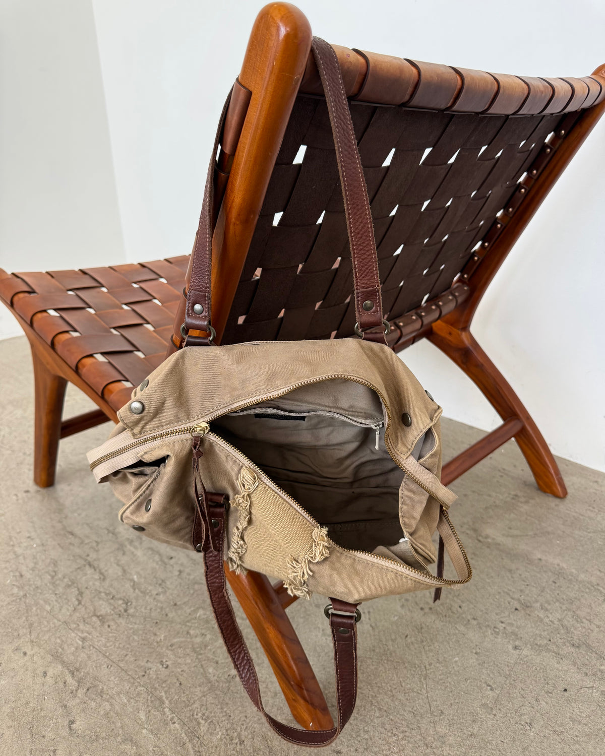 shoulder bag
