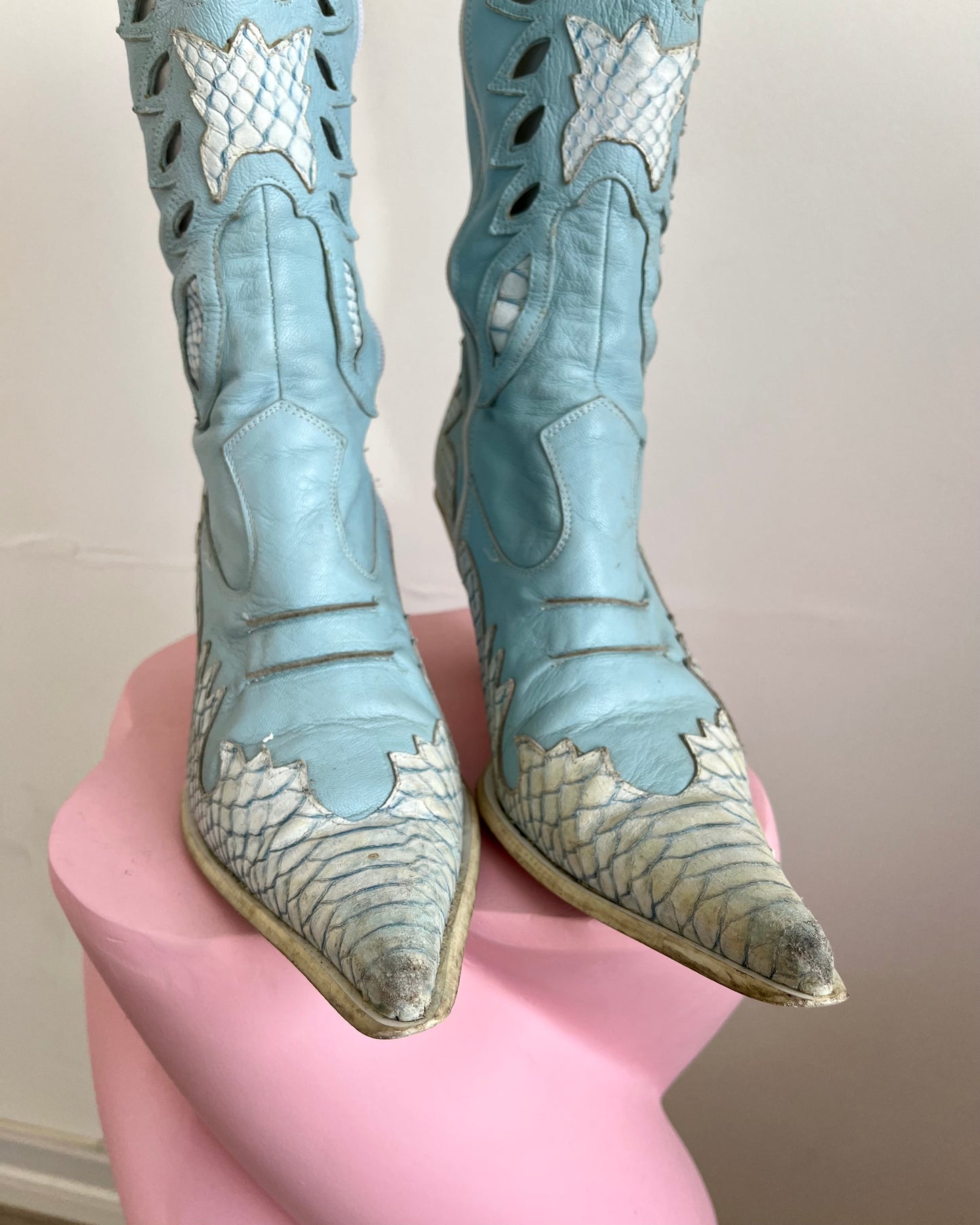 cowboy boots, UK 7