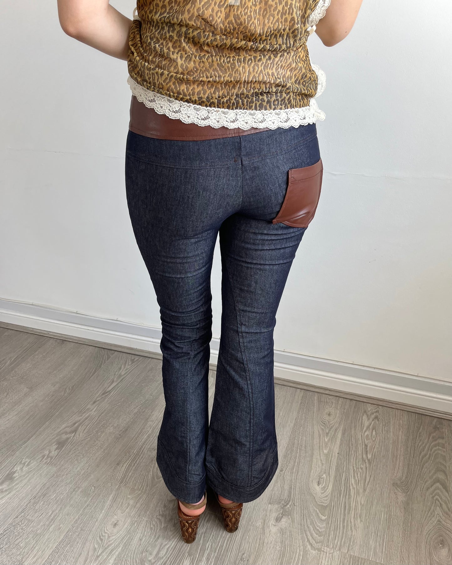 flared jeans, S