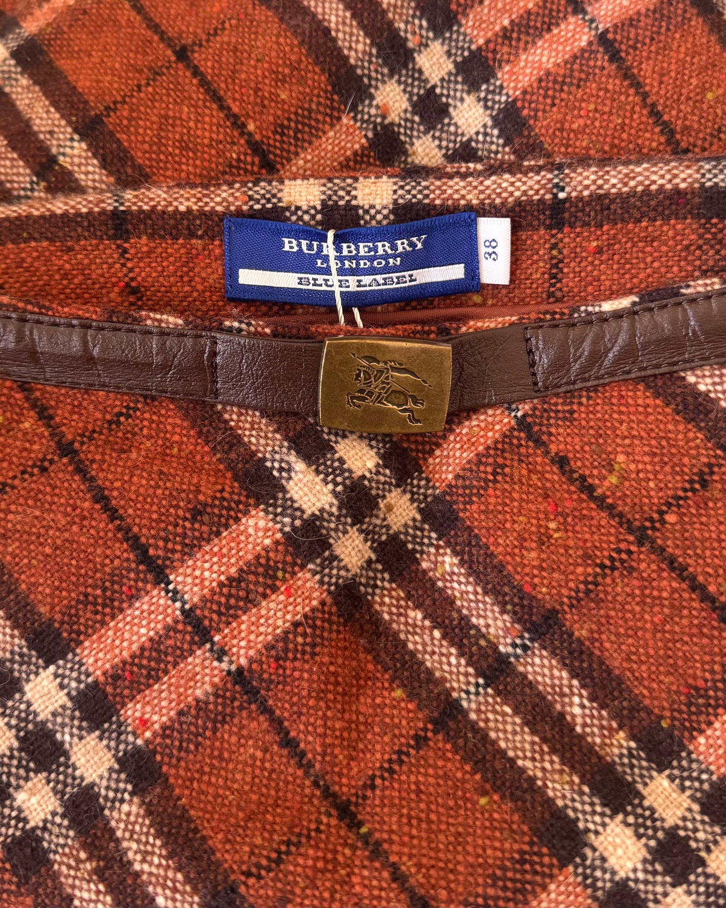 Burberry skirt, S